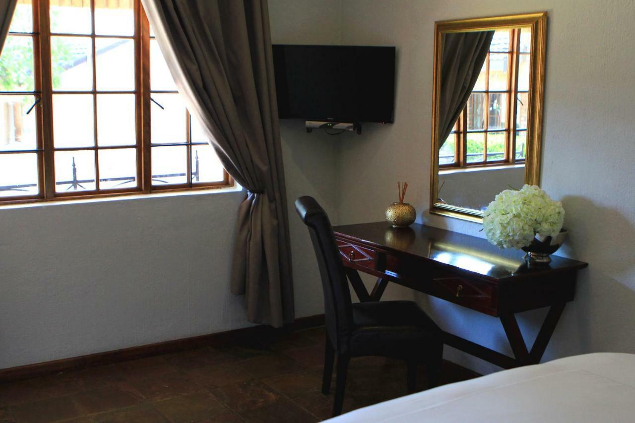 Belladona Guesthouse Нелспрёйт Экстерьер фото